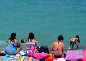 Al via la discussione sulla legge che darà 22 giorni di festa nei prossimi cinque anni