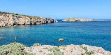 Riparato e nuovamente agibile piccolo molo su St Paul Island