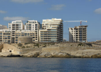 Immobiliare: boom di nuove costruzioni residenziali e… dei prezzi