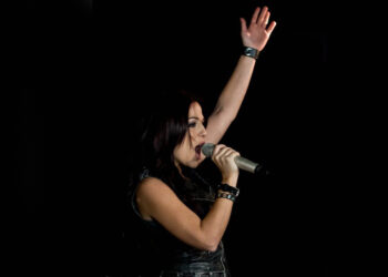 Ira Losco torna il 7 luglio con un live stage