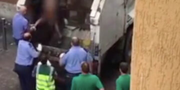 Trovata nuda a Paceville in un furgone della spazzatura