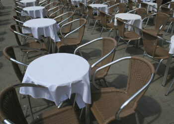 Stangata sui dehors: raddoppiano le tariffe per occupazione di suolo pubblico