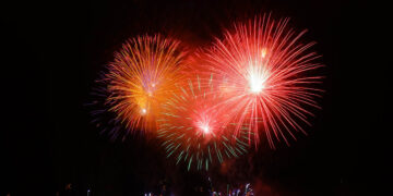 Fuochi di artificio: oggi ritardi nei voli in partenza da Malta