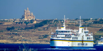 Più corse dei traghetti per Gozo a ferragosto