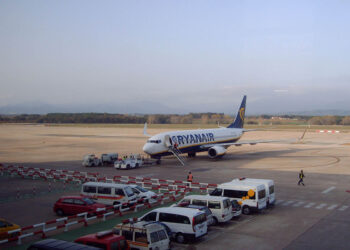 Ryanair: come cambia la politica del bagaglio a mano