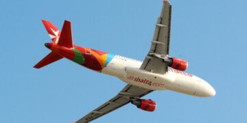 AirMalta abbassa le tariffe per chi viaggia con il solo bagaglio a mano