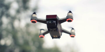 Arrestati due giovani maltesi per aver fatto volare un drone sul Colosseo