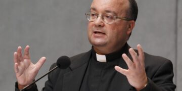 L’Arcivescovo bacchetta il Governo sugli affitti: «no a disparità economiche»