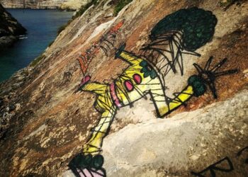 Xlendi: un «artista» britannico regala un capolavoro di vandalismo