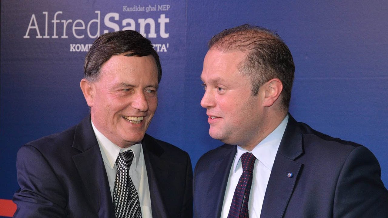L’europarlamentare Alfred Sant risponde a Macron: No alla tassazione imposta dei colossi digitali
