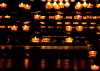 Fiaccolata di solidarietà nei confronti della famiglia Caruana Galizia ieri sera a Sliema