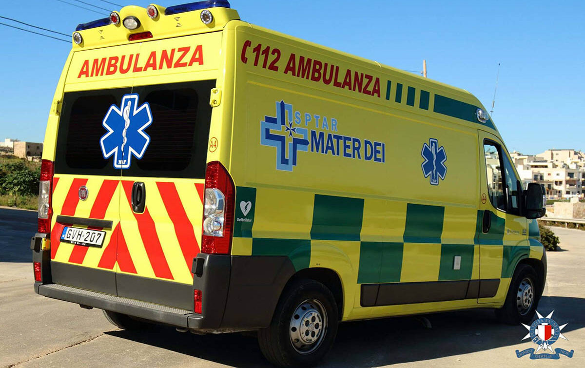 Ancora un incidente sulle strade locali: 18enne gravemente ferita a Paola