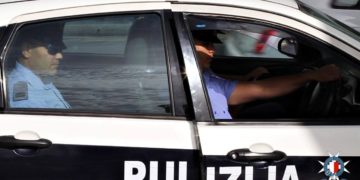 volante di polizia