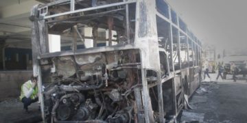 In fiamme autobus a Bugibba, Transport Malta ringrazia l’autista che ha messo in salvo i passeggeri