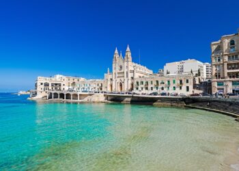 La spiaggia di Balluta Bay a St. Julian’s sarà estesa di 20 metri