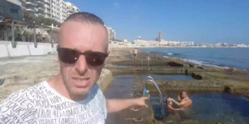 alessandro carluccio surf side sliema