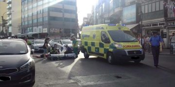 Sliema, ambulanza carica un ferito e subito dopo investe un pedone sulle strisce [video]