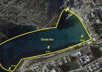 xlendi bay divieto di balneazione