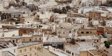 Vista panoramica di una città maltese