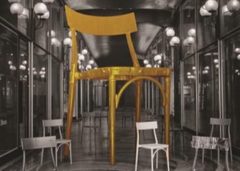 A “Weddings & Events” il marchio italiano Colico espone la sedia più grande del mondo