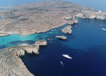 comino panorama documentario mare