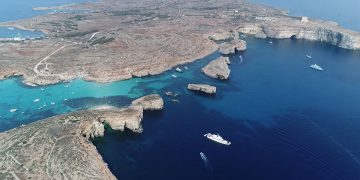 comino panorama documentario mare