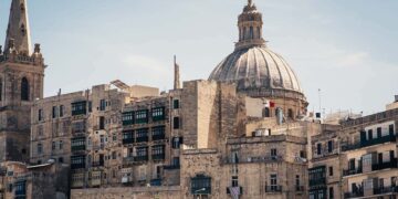 valletta costruzioni case palazzi balconi