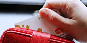 banca carta di credito soldi