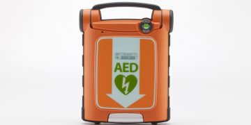 Istallati a Valletta otto defibrillatori automatici