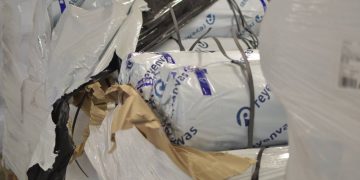 Nuovo colpo della Dogana: intercettate oltre 5 tonnellate di cannabis [fotogalleria]