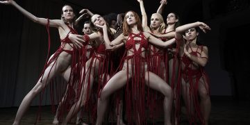 Al cinema solo per pochi giorni il film Suspiria reinterpretato da un candidato all’Oscar tutto italiano