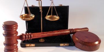 Studenti di legge aprono una clinica per consulenze legali gratuite