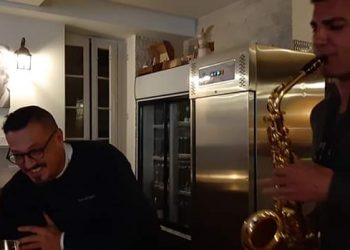 Cameriere, attore di teatro o capo del marketing? Alessandro Voccia si racconta