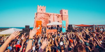 Al via “Lost & Found”: Malta invasa da 10 mila festaioli britannici