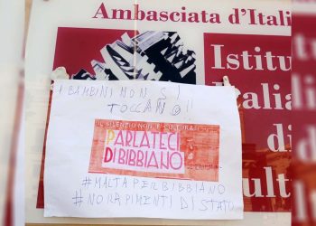 Parlateci di bibbiano manifestazione protesta malta_feat