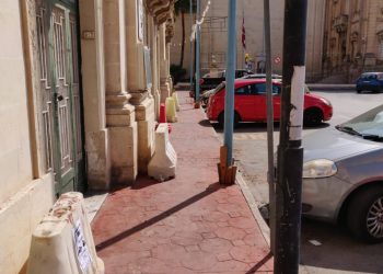 Automobilisti incivili: il Centro trasfusioni perde 30 sacche di sangue