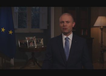 Il premier Joseph Muscat annuncia le proprie dimissioni