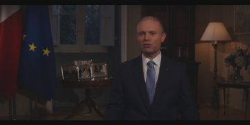 Il premier Joseph Muscat annuncia le proprie dimissioni