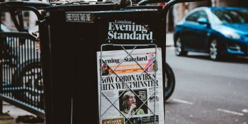 Editoriale | Coronavirus, quando media e isteria di massa vanno a braccetto