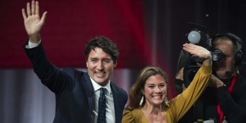 Positiva la moglie del premier canadese mentre il Nepal chiude le vette dell’Himalaya