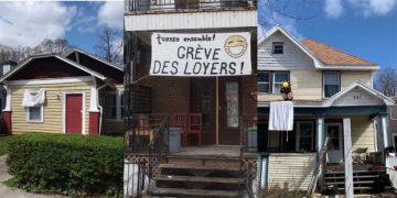 Lenzuola bianche alle finestre: dal Canada lo “sciopero dell’affitto”