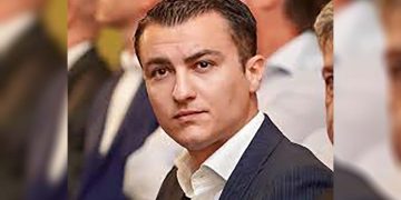 Il Ministro dell’economia: «via i lavoratori extracomunitari appena vengono licenziati»