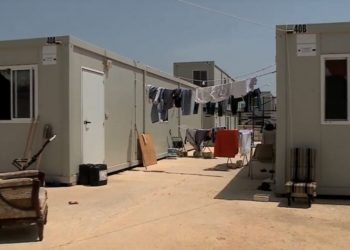 Ħal Far in quarantena, ma il rischio di diffusione del Covid-19 all’interno del centro è elevato