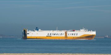 Quarantena obbligatoria per chi arriva a Malta, ma ci sono polemiche: i camionisti italiani non la rispettano