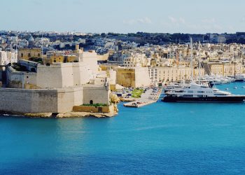 gran harbour valletta yacht