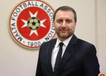 Il CT della Nazionale Devis Mangia è risultato positivo al Covid-19