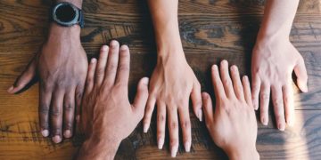 diversita razzismo intolleranza immigrati migranti multietnico