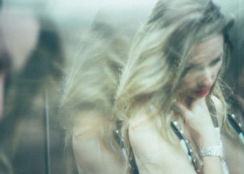 Accesso negato all’aborto: Voice for Choice lancia una raccolta fondi a sostegno della Polonia