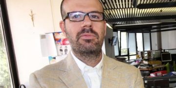 Solidarietà e insulti al giornalista italiano minacciato da un ex collaboratore di Joseph Muscat