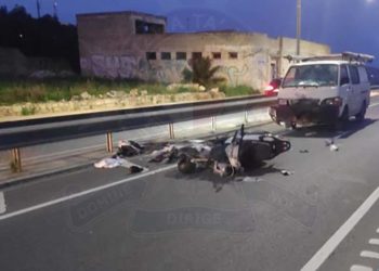 Schianto sulla costal road, motociclista italiano in fin di vita